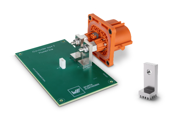 Application Powerelements (bolt) with high-voltage connector typ 2 90° Connection of a high-voltage plug connector (type 2) with a (LF) PowerOne bolt
